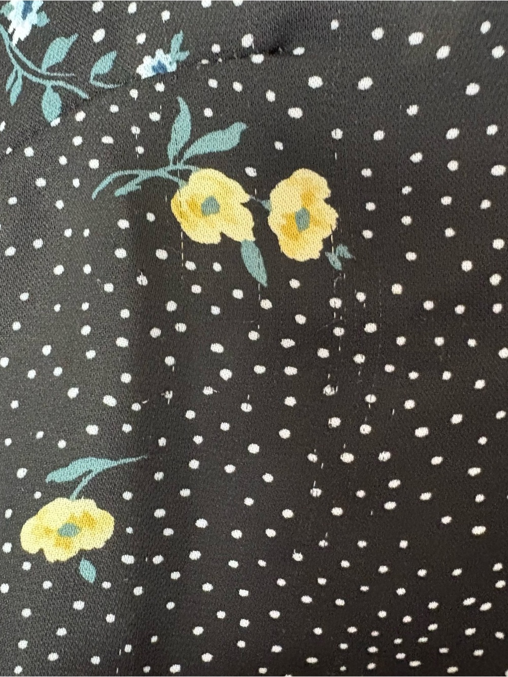 Dynamite Black Floral Polka Dot Ruffle Faux Wrap Blouse Medium Dark Feminine - Picture 11 of 12